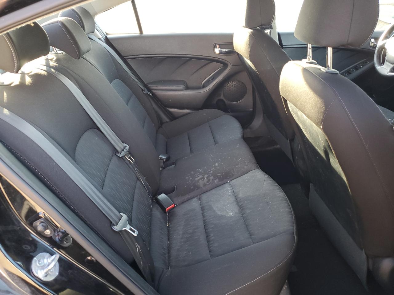 2014 Kia Forte - Image 10