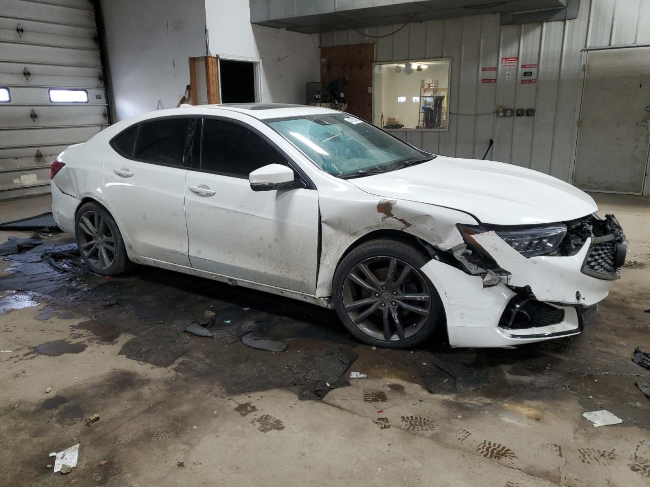 2018 Acura TLX - Image 4