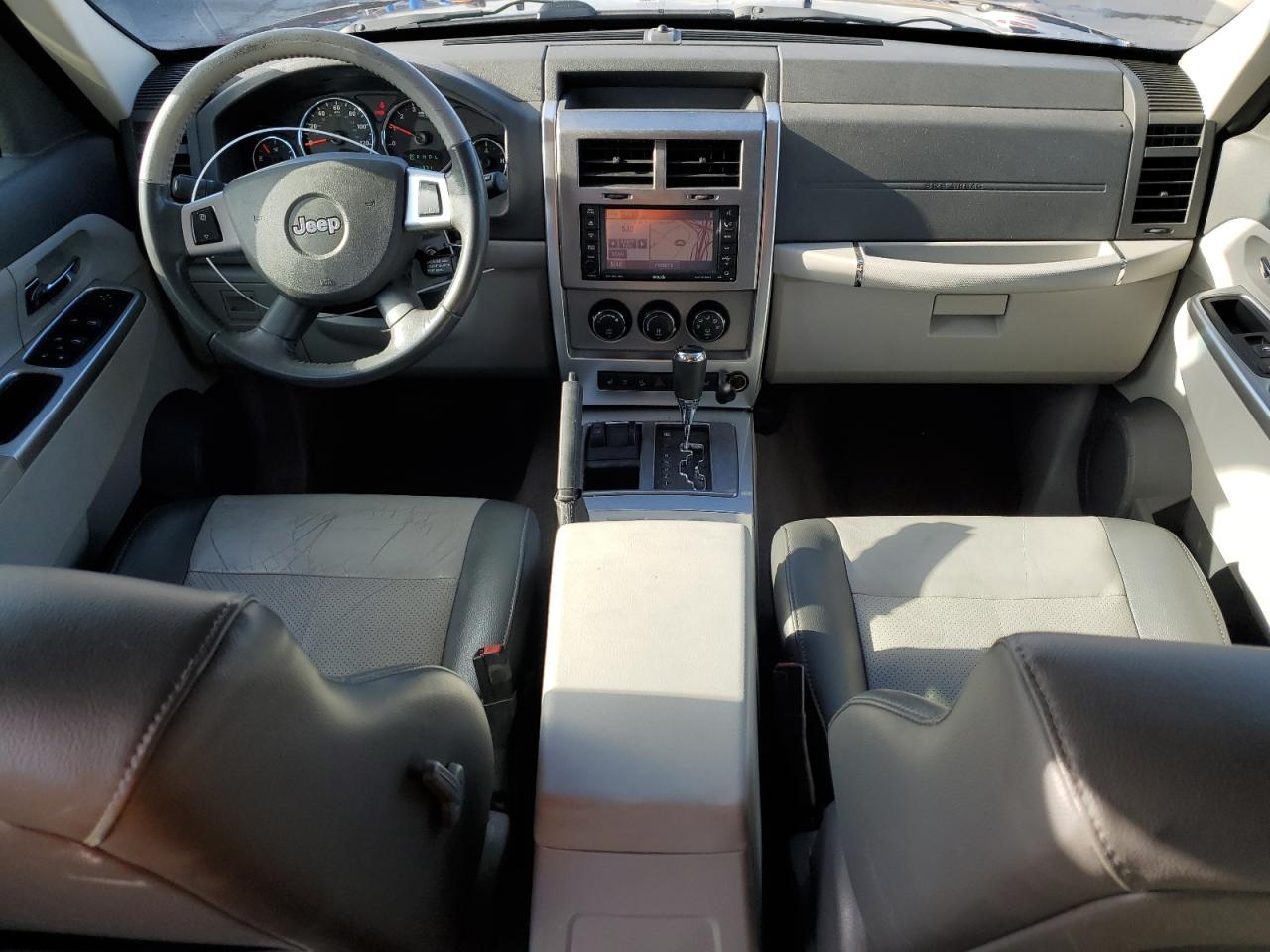 2008 Jeep Liberty (North America) - Image 8