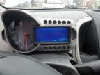 2014 Chevrolet Sonic Ls продається в Fort Wayne, IN - Front End