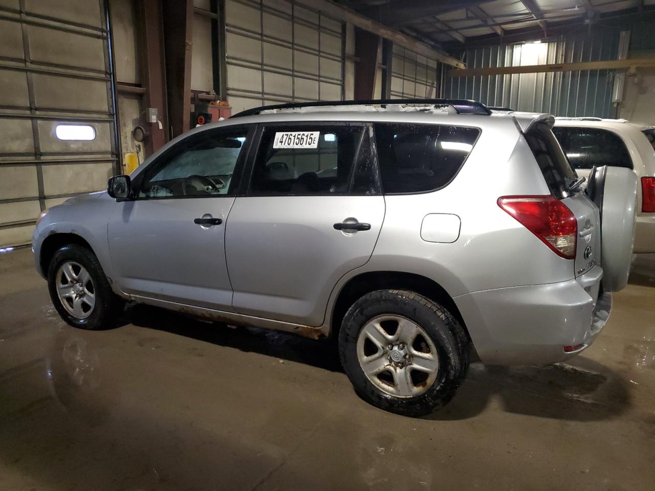 2006 Toyota RAV 4 - Image 2