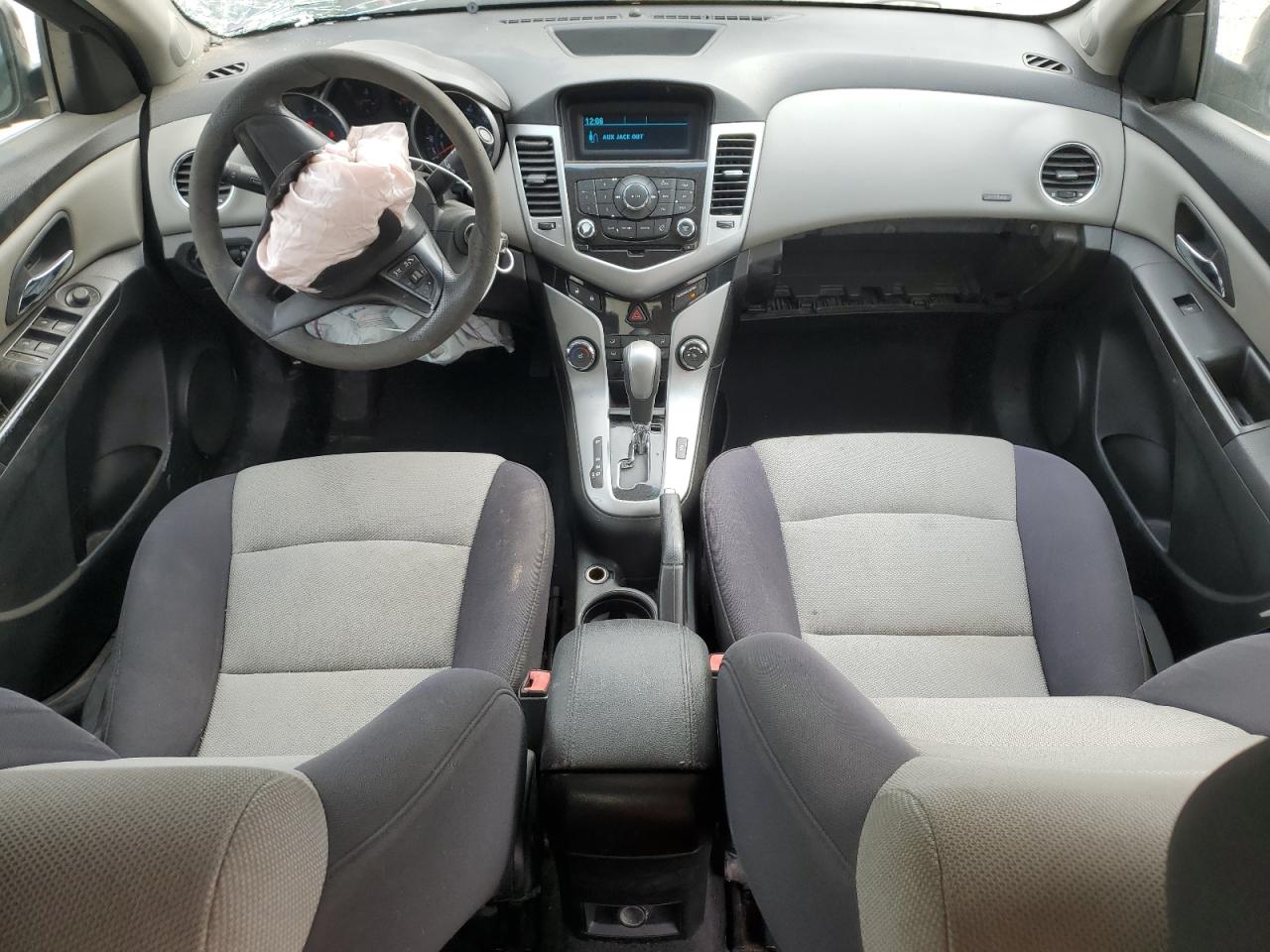 2012 Chevrolet Cruze - Image 8