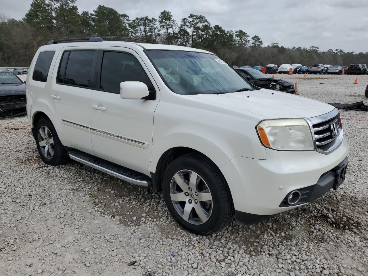 2014 Honda Pilot - Image 4