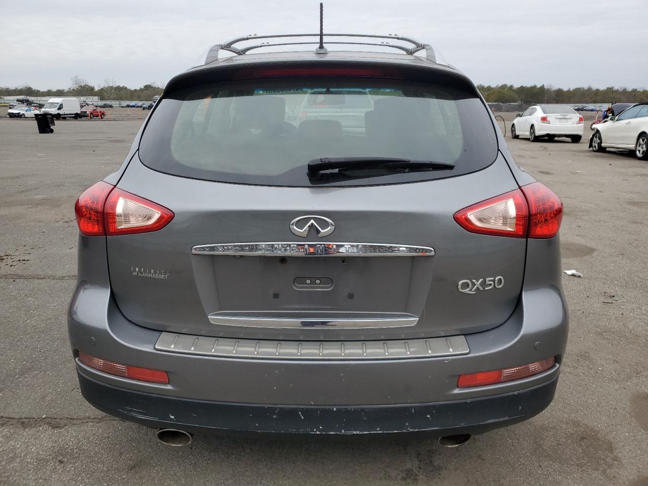 2014 Infiniti QX50 - Image 6