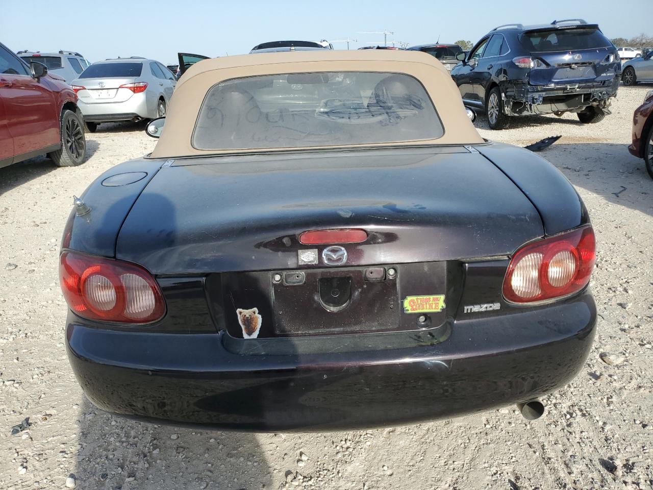 2004 Mazda MX-5 - Image 6