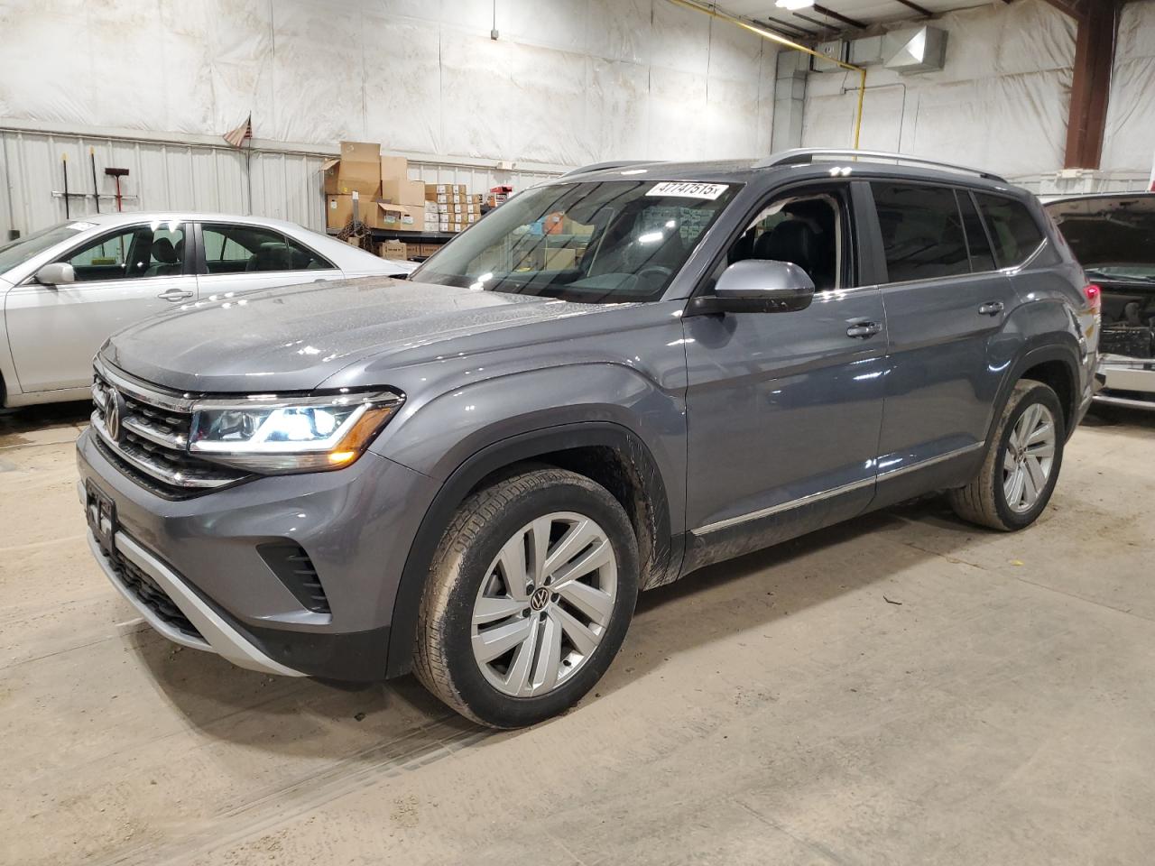 2021 Volkswagen Atlas - Image 1