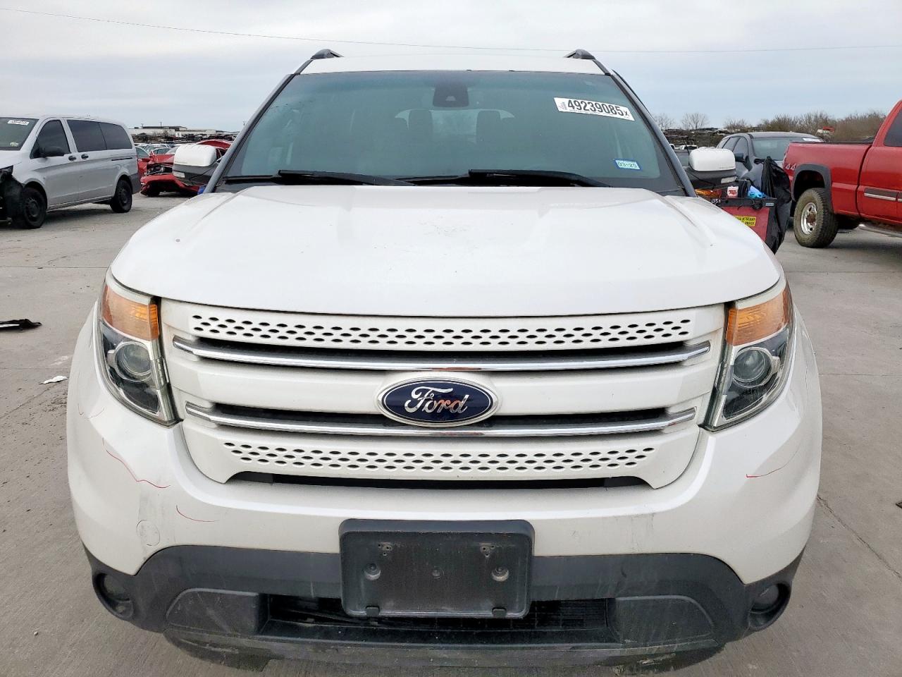 2015 Ford Explorer - Image 5