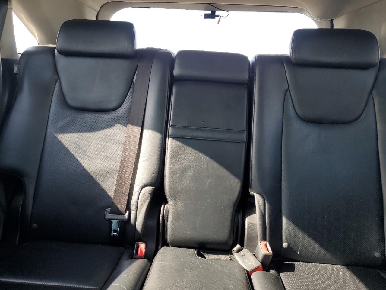2010 Lexus RX - Image 10