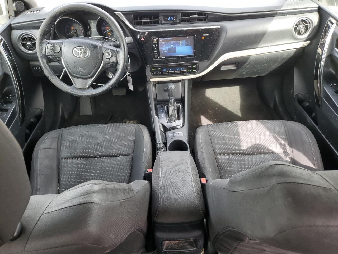 2017 Toyota Corolla - Image 8