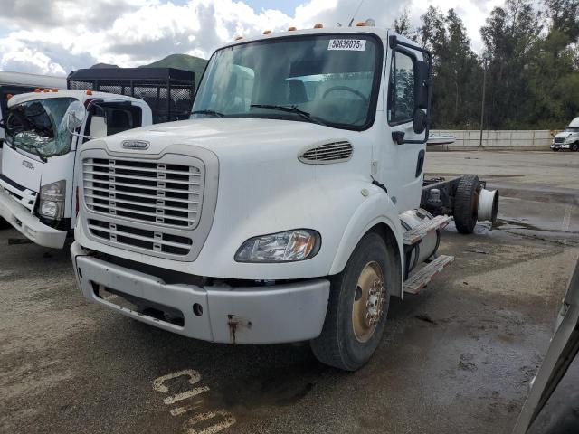 2013 Freightliner M2 112 Med 12.8L