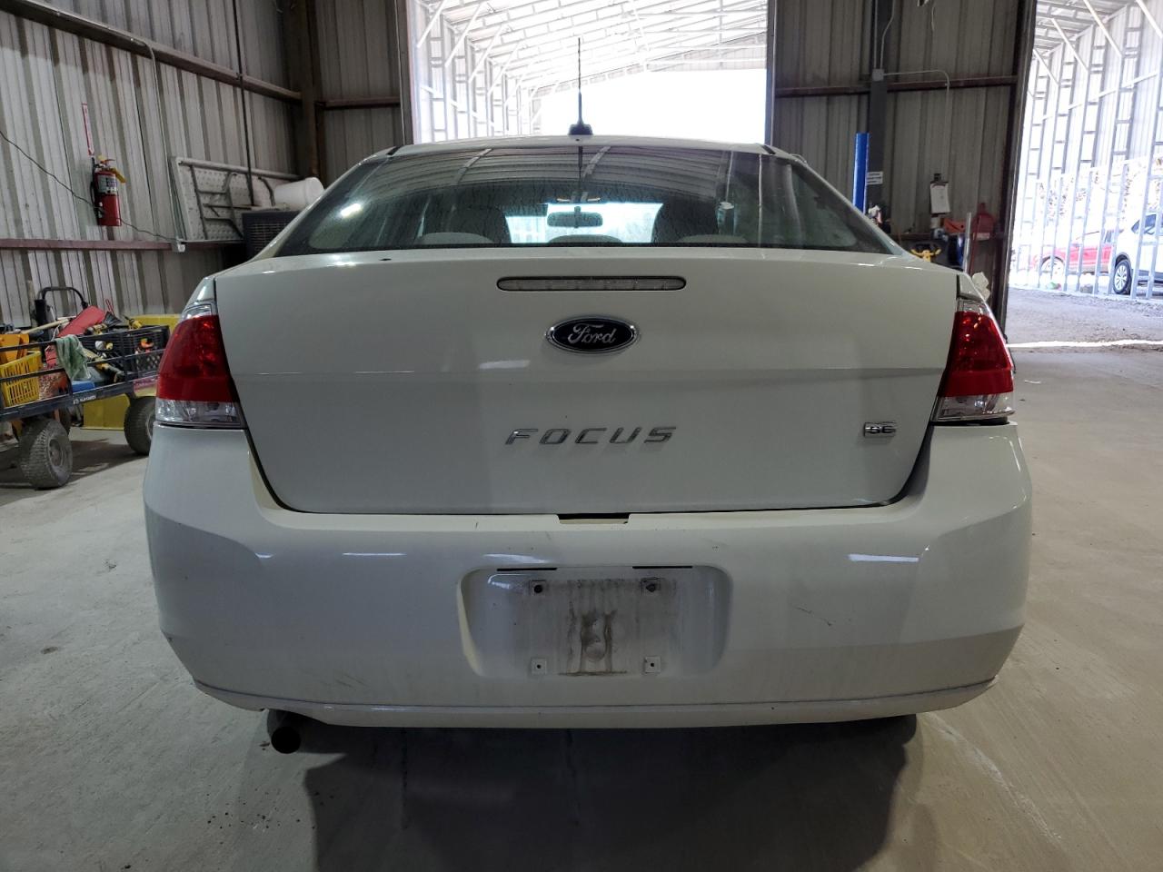2010 Ford Focus - Image 6