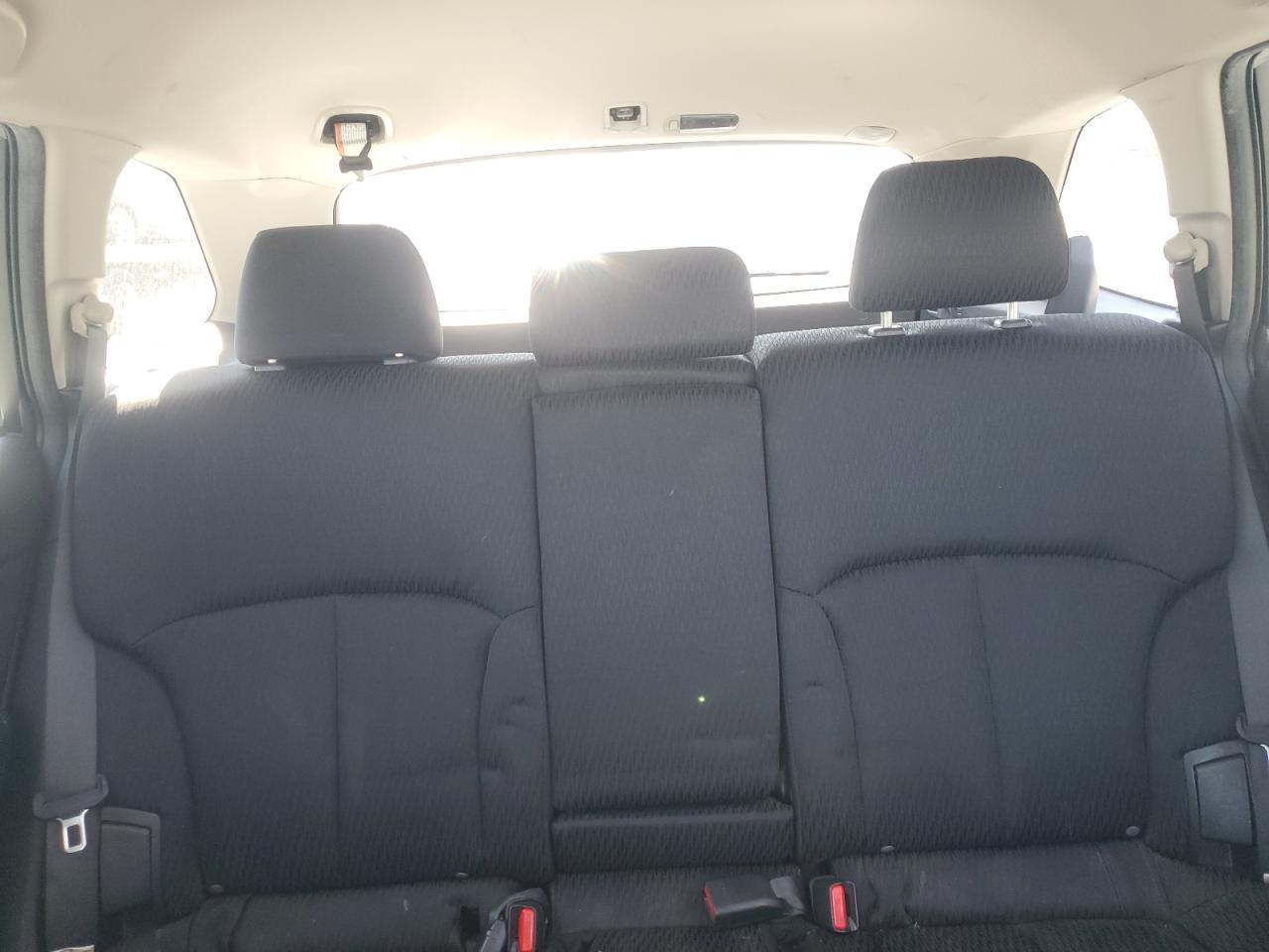 2012 Subaru Outback - Image 10