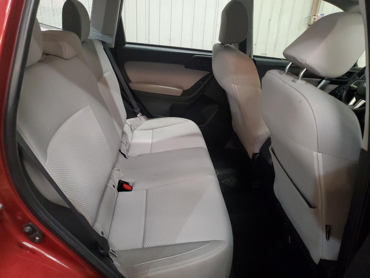 2017 Subaru Forester - Image 11