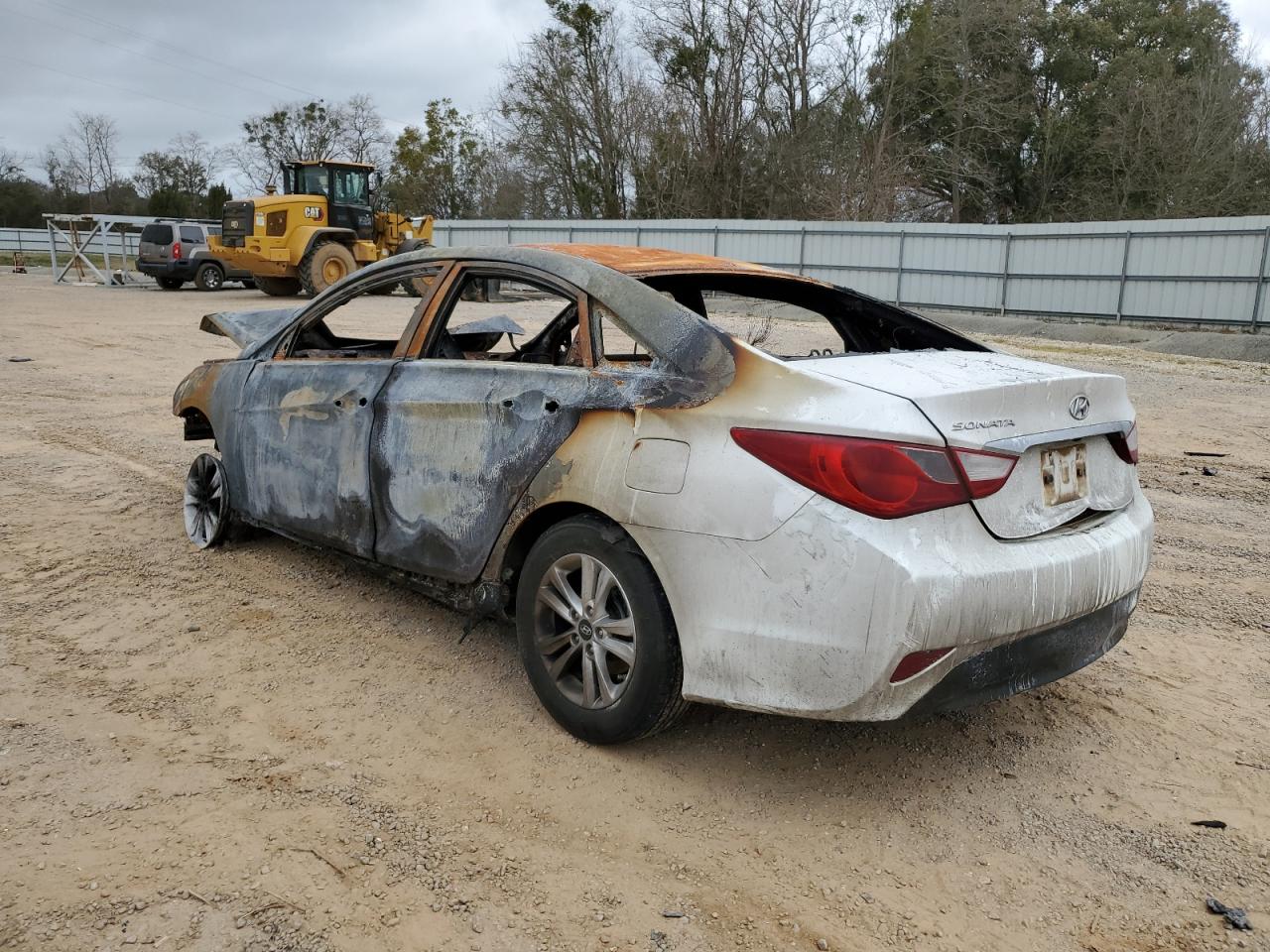 2014 Hyundai Sonata - Image 2