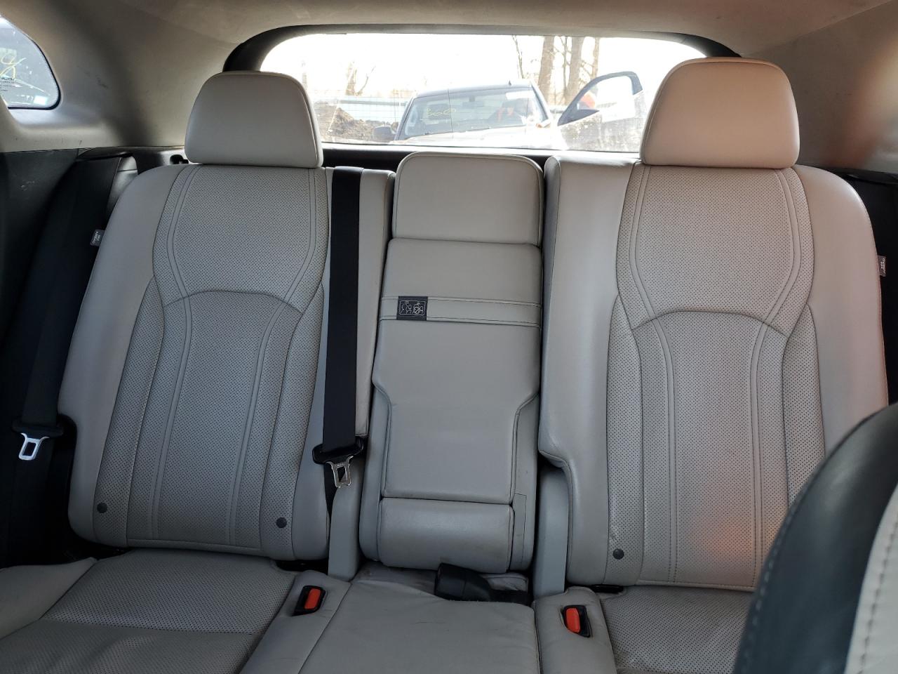 2019 Lexus RX - Image 10