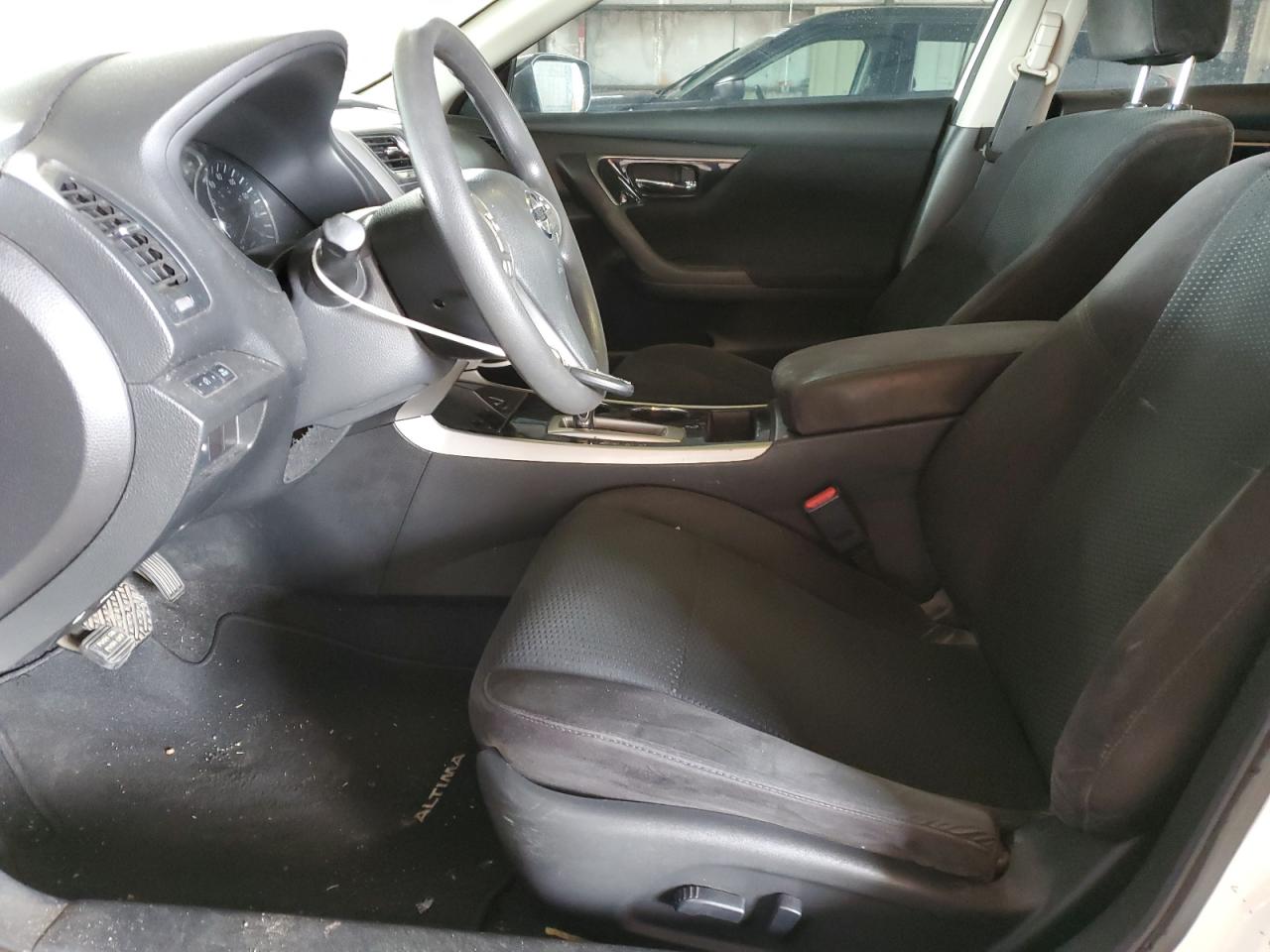 2014 Nissan Altima - Image 7