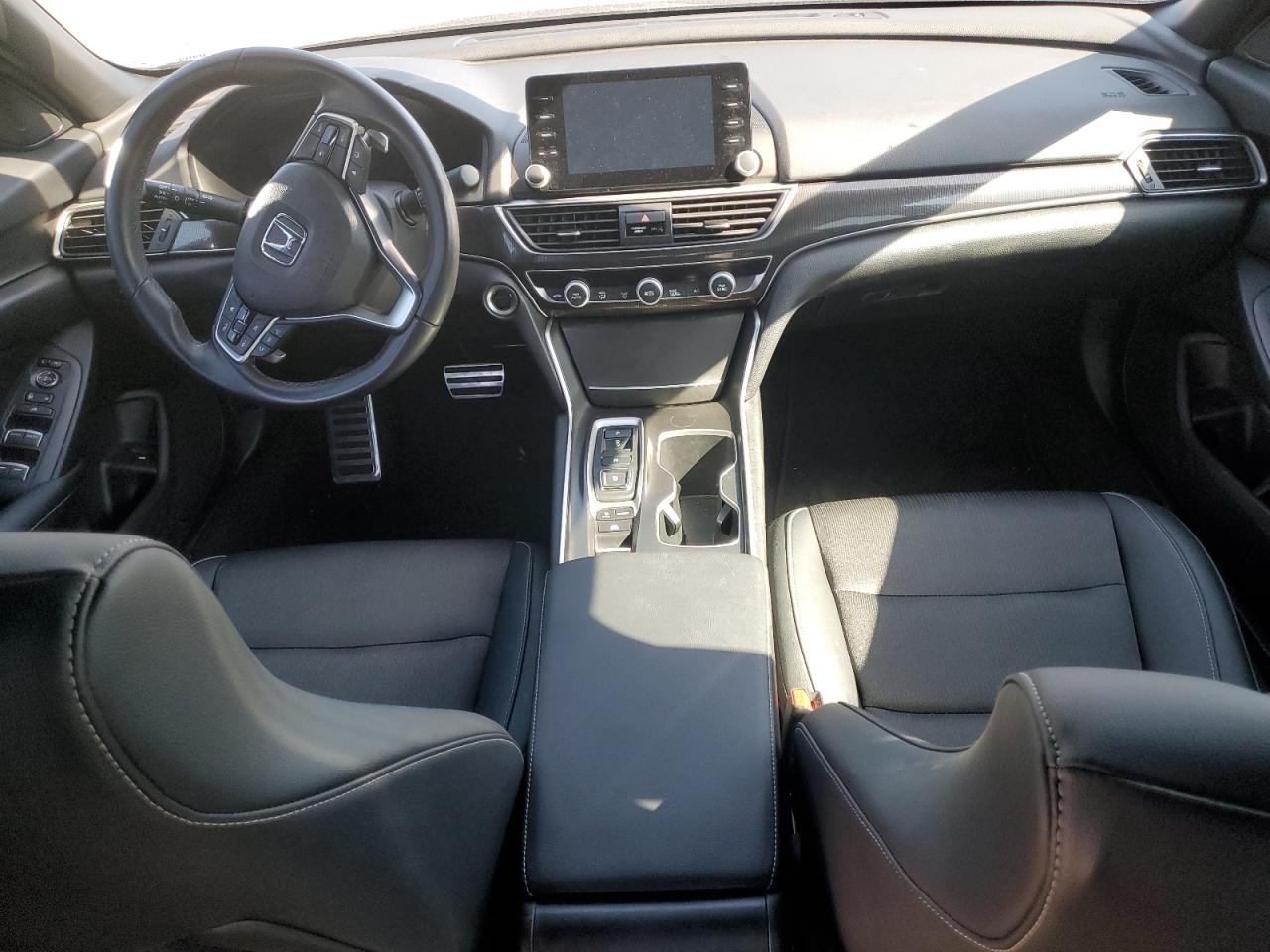 2022 Honda Accord - Image 8