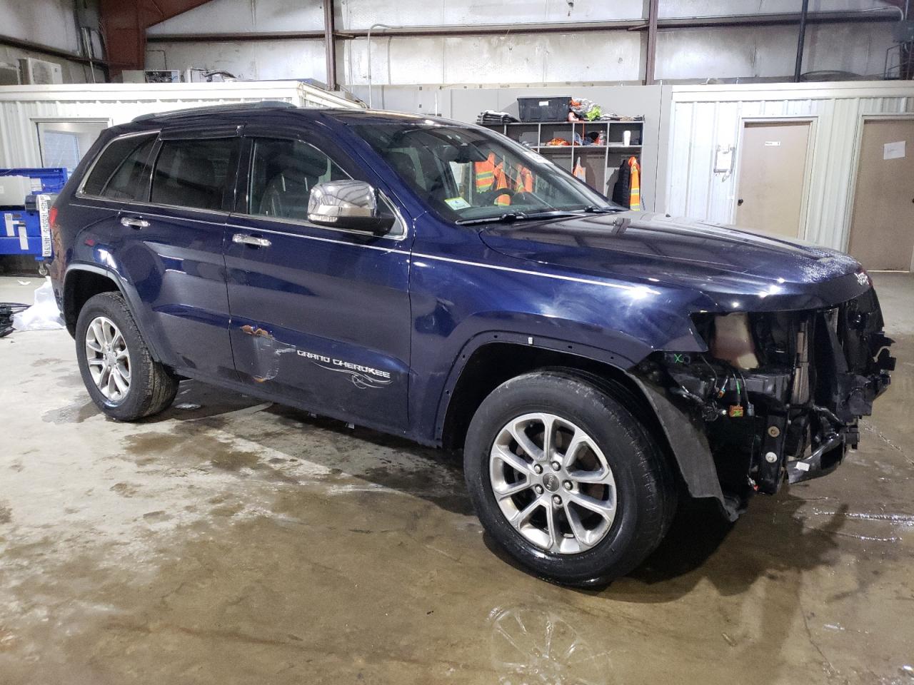 2015 Jeep Grand Cherokee - Image 4