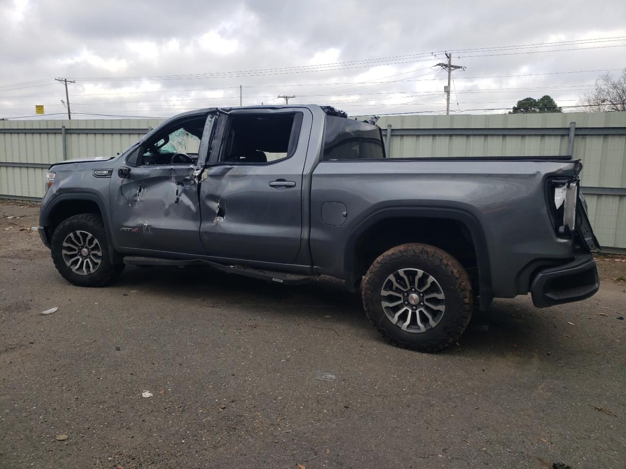 2021 GMC Sierra - Image 2