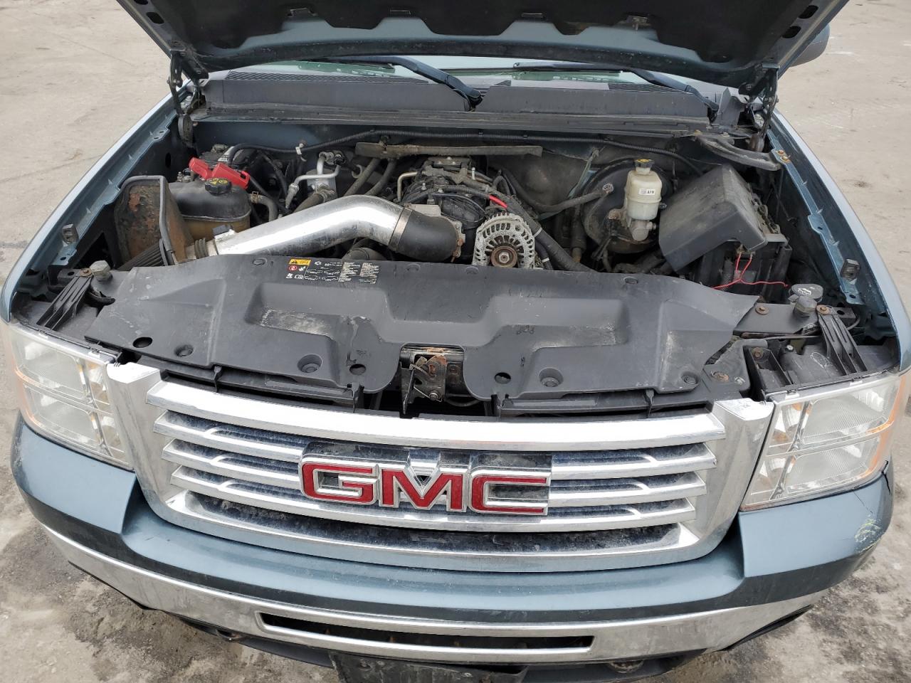 2012 GMC Sierra - Image 12