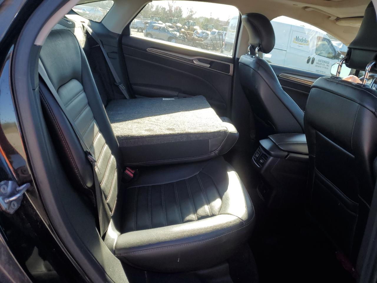 2013 Ford Fusion - Image 11