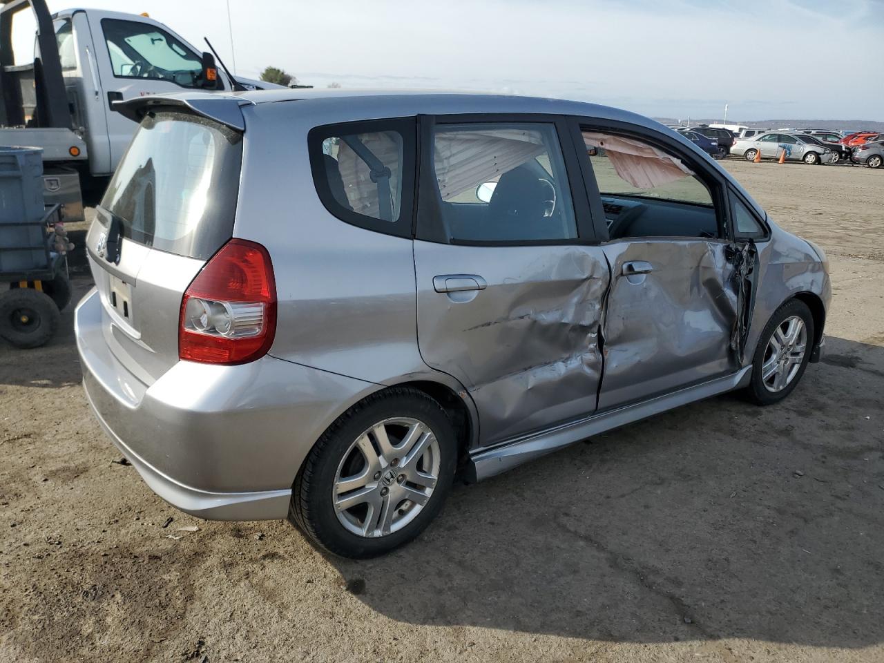 2007 Honda Fit - Image 3