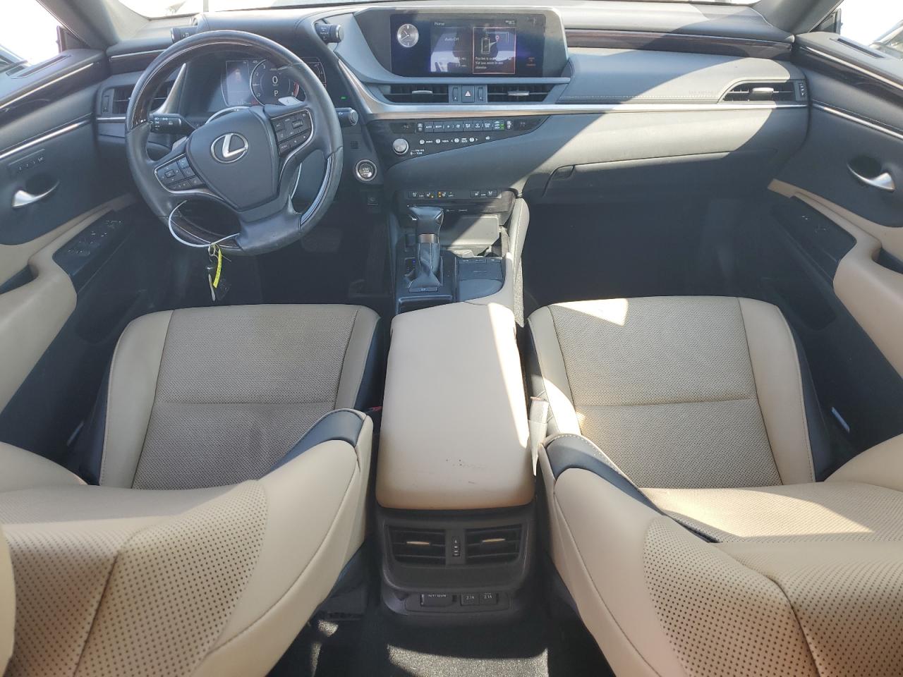 2021 Lexus ES - Image 8