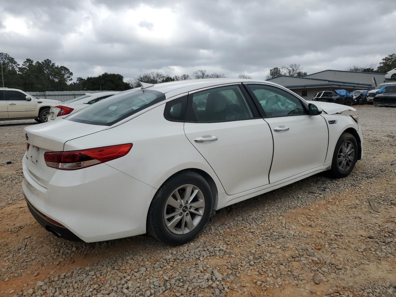 2016 Kia Optima - Image 3