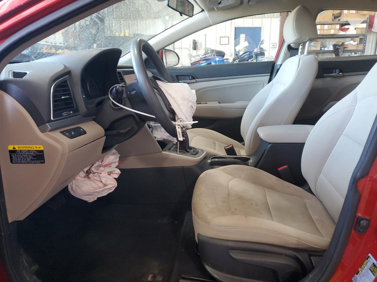 2018 Hyundai Elantra - Image 7