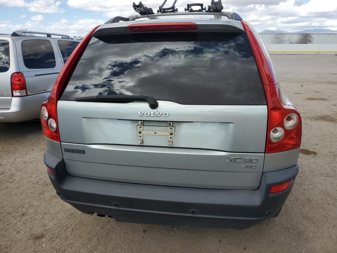 2004 Volvo XC90 - Image 6