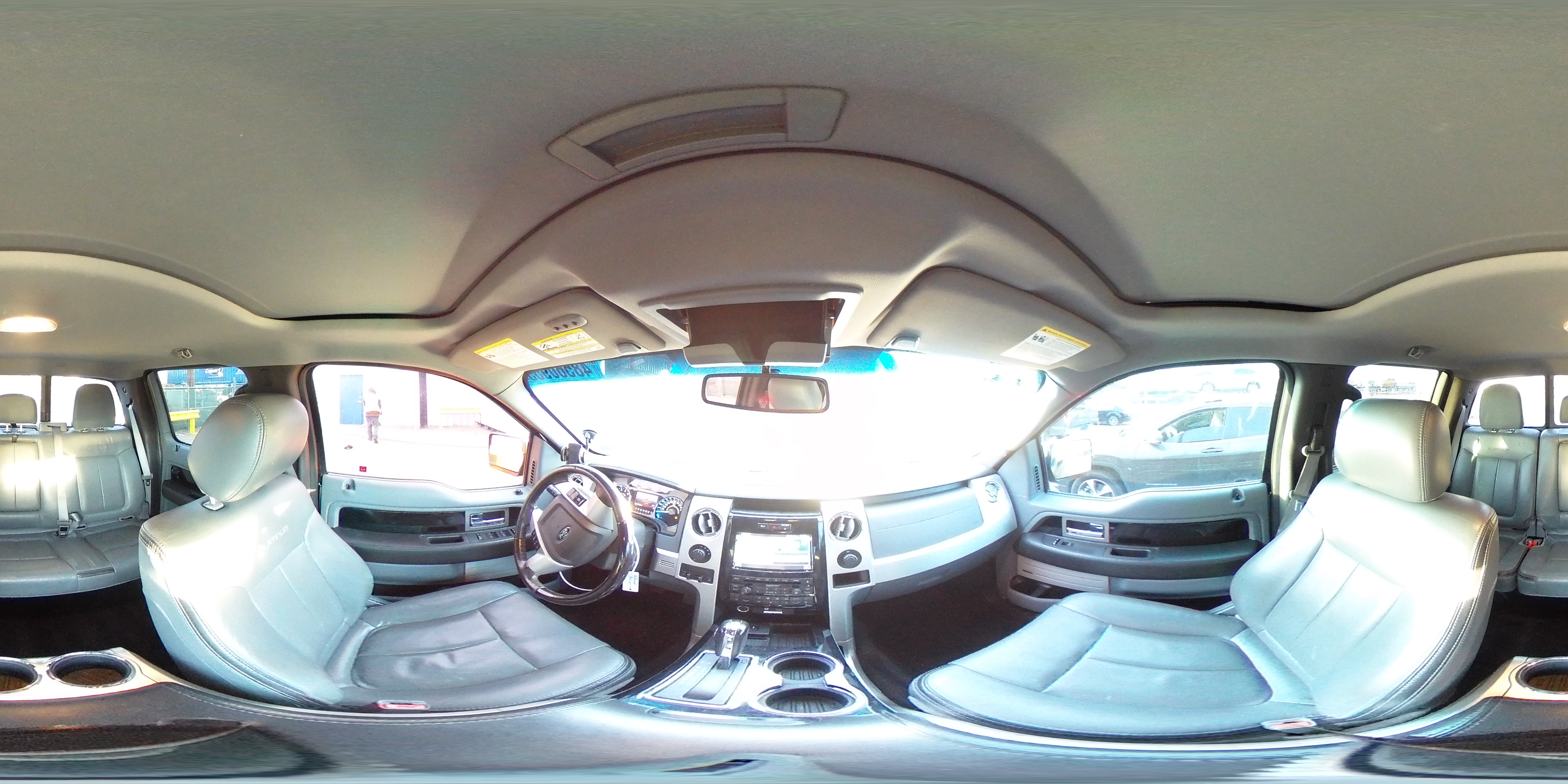 2012 Ford F-150 - Image 13