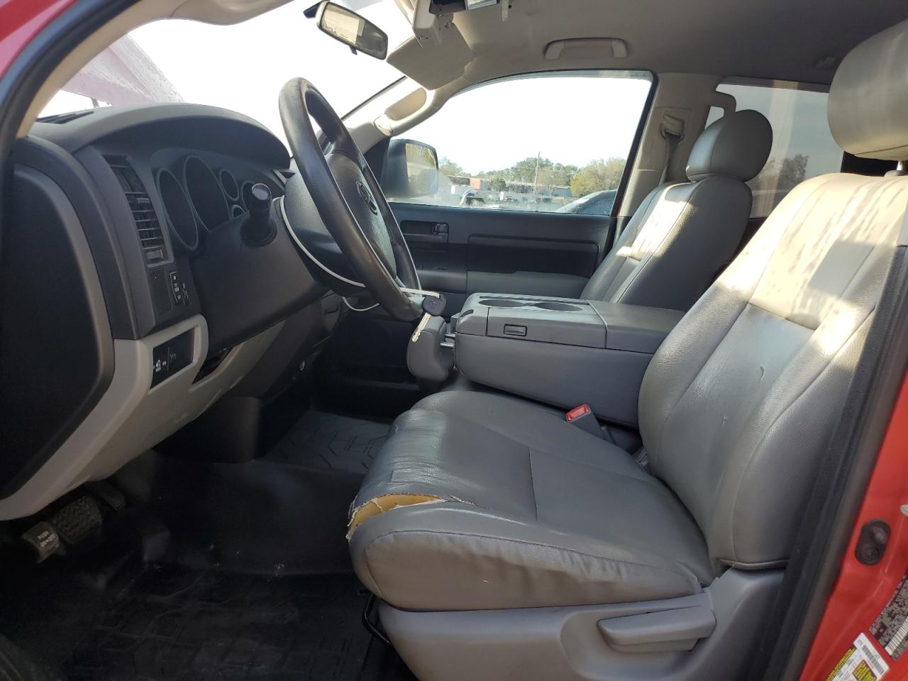 2011 Toyota Tundra - Image 7