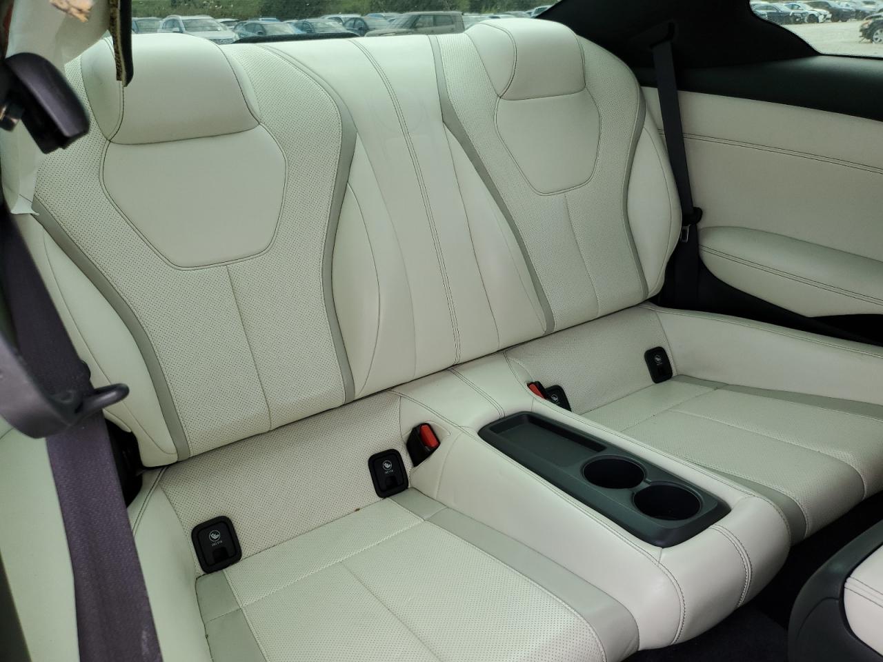 2018 Infiniti Q60 - Image 10