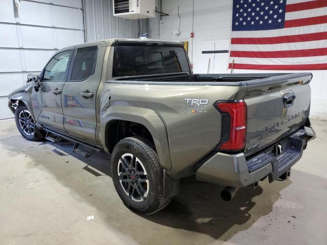  TOYOTA TACOMA 2024 Green
