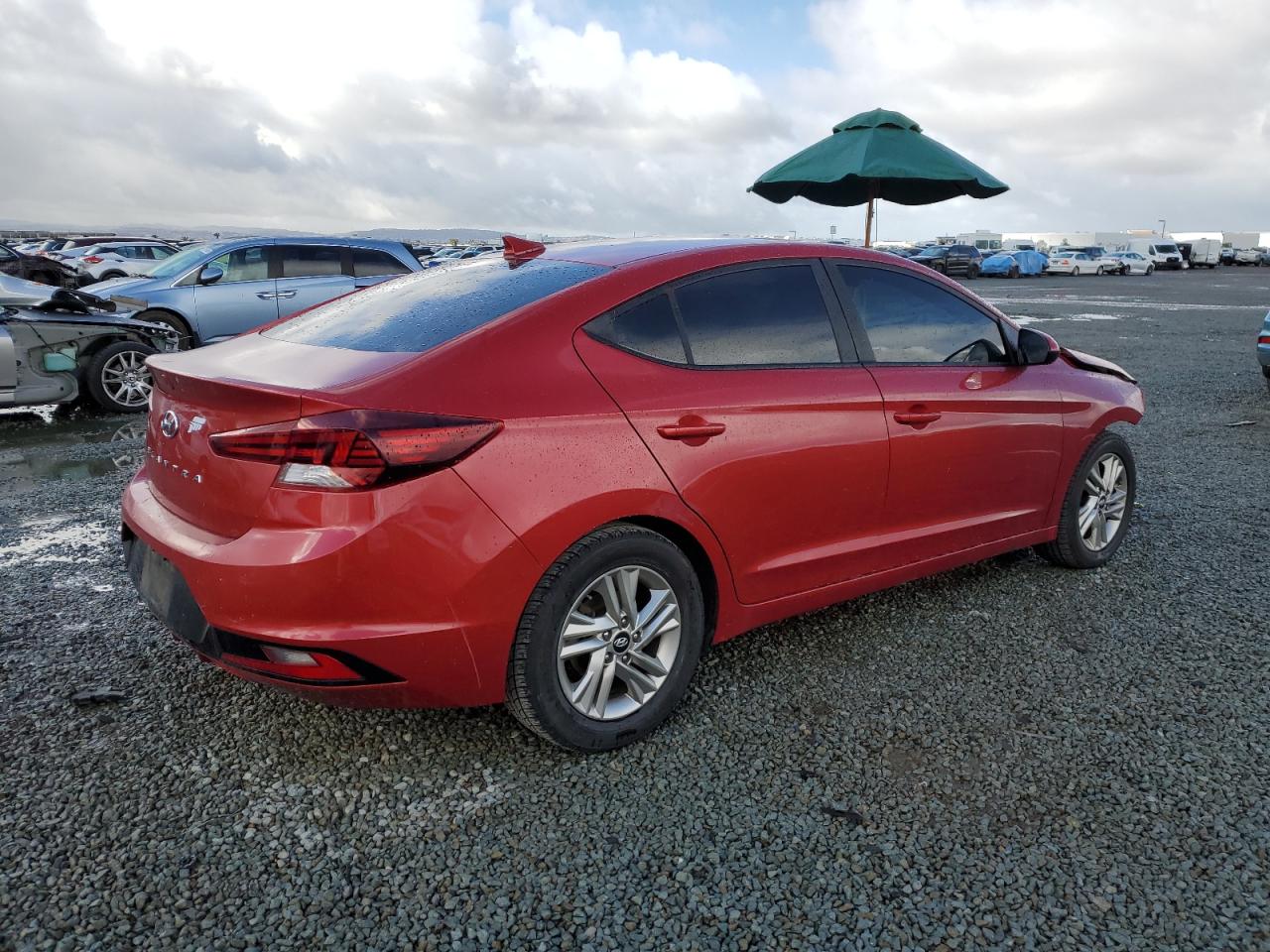 2020 Hyundai Elantra - Image 3