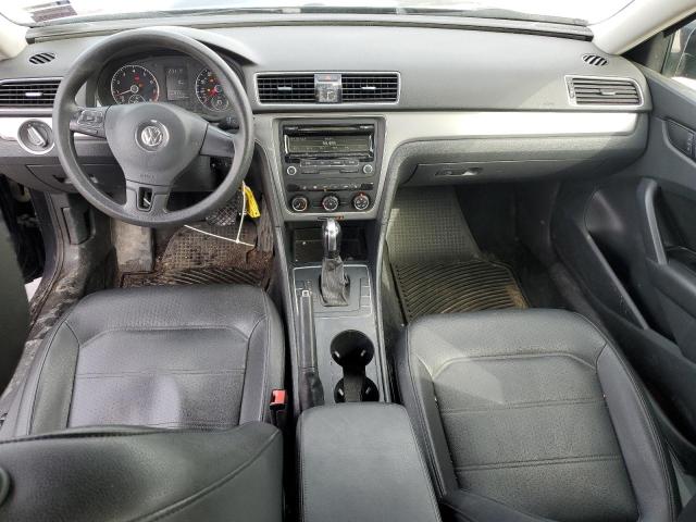 Sedans VOLKSWAGEN PASSAT 2013 Granatowy