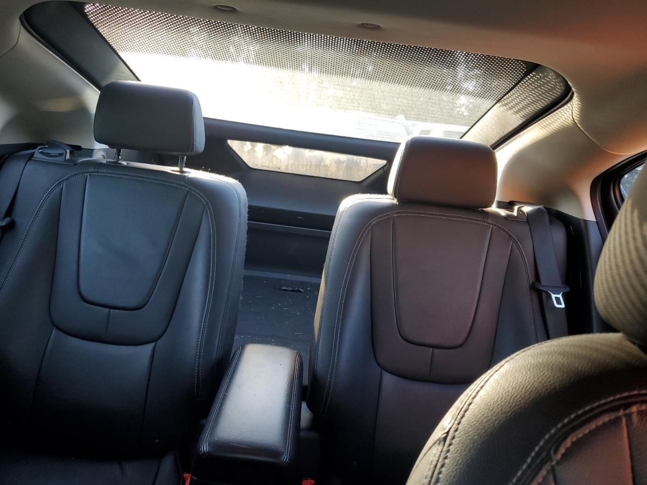 2013 Chevrolet Volt - Image 10