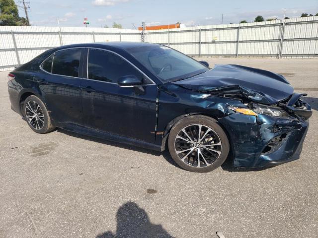 TOYOTA CAMRY 2018 Синий