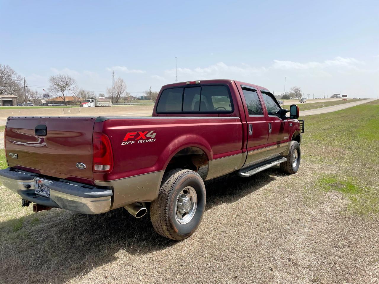 2004 Ford F350 - Image 4