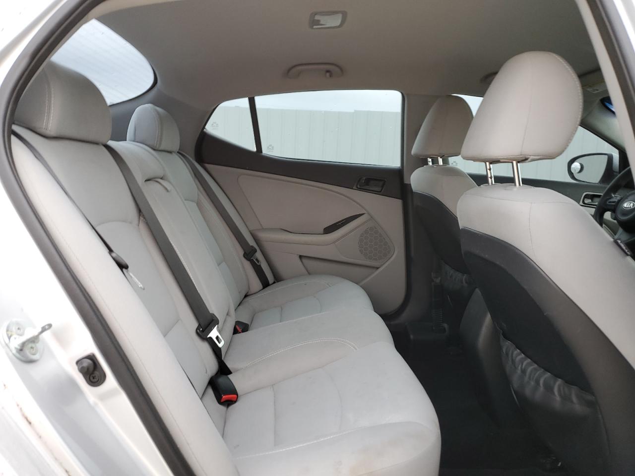 2014 Kia Optima - Image 10