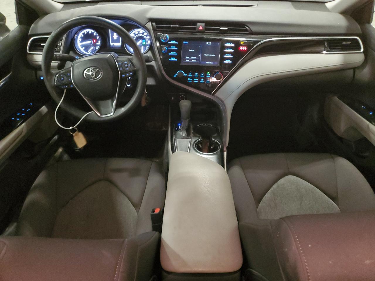 2018 Toyota Camry - Image 8
