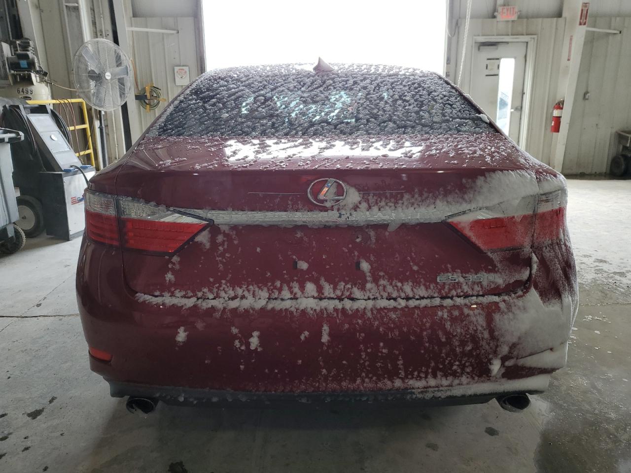 2014 Lexus ES - Image 6