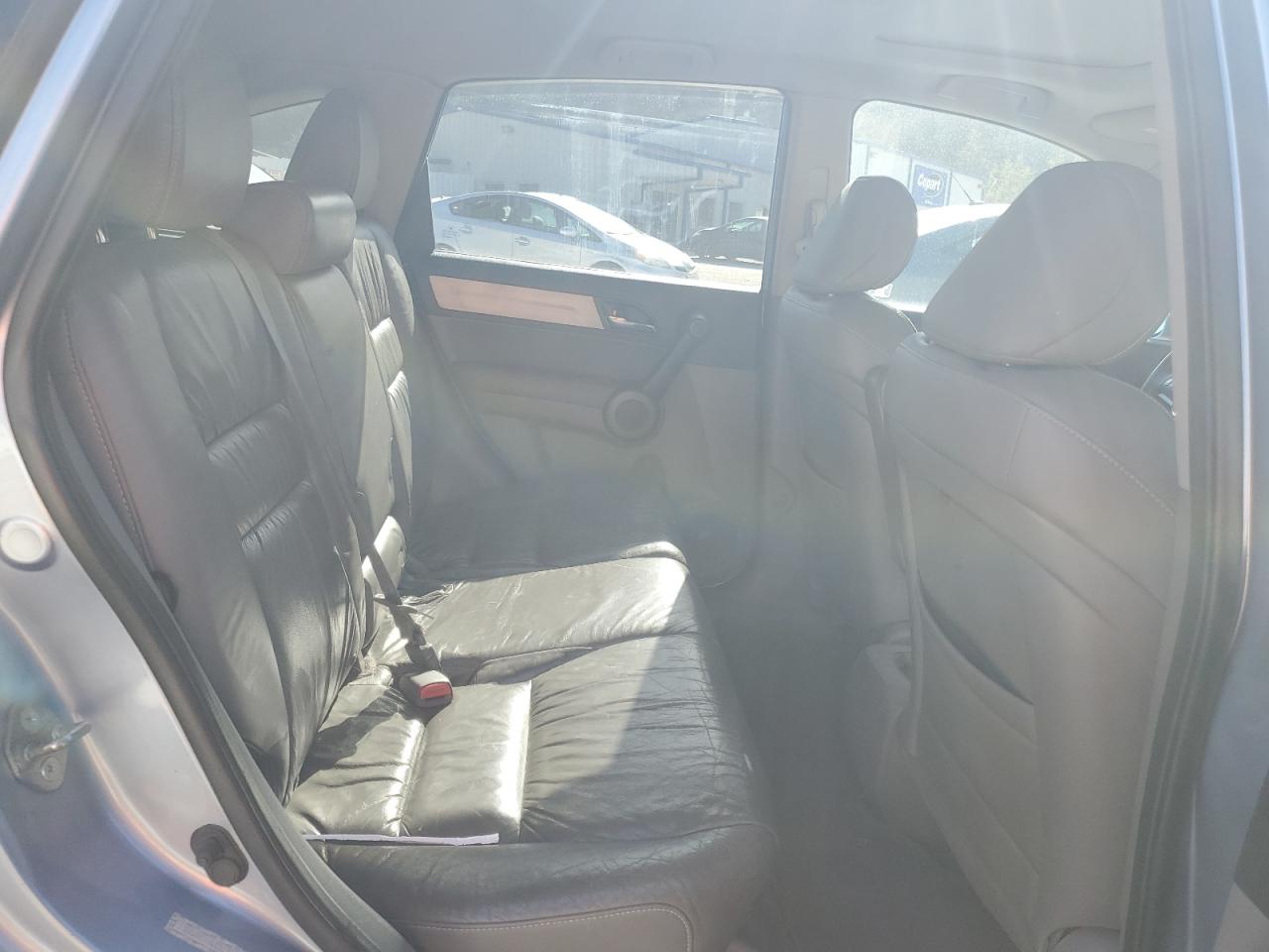 2010 Honda CR-V - Image 11