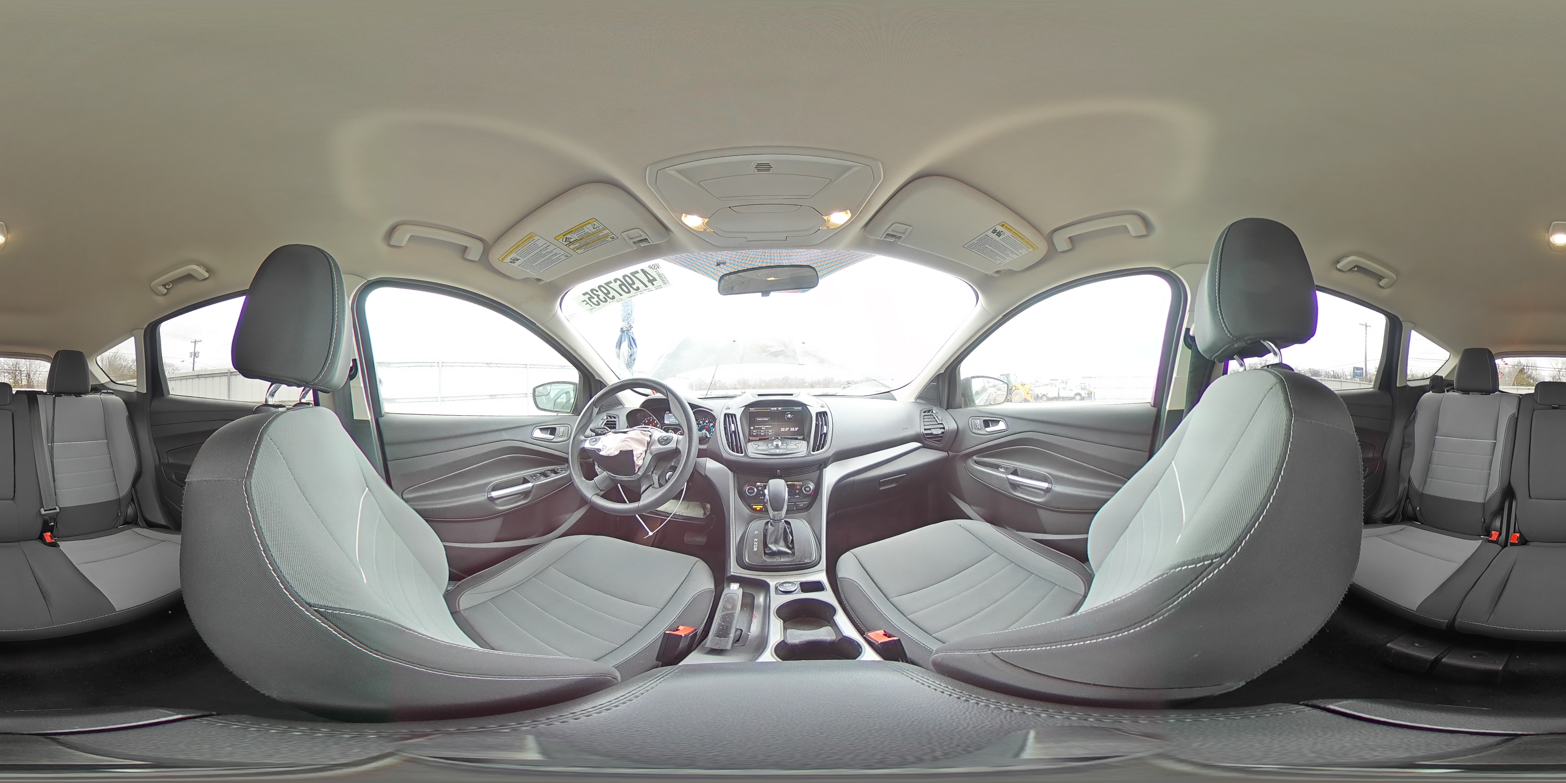 2015 Ford Escape - Image 14
