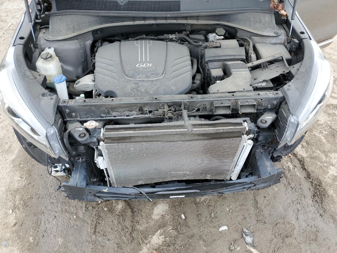 2016 Kia Sorento - Image 12