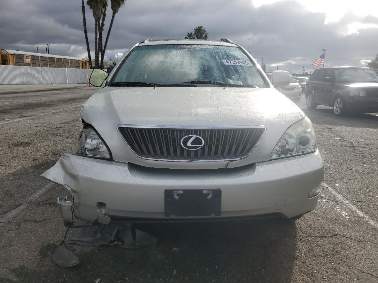 2004 Lexus RX - Image 5