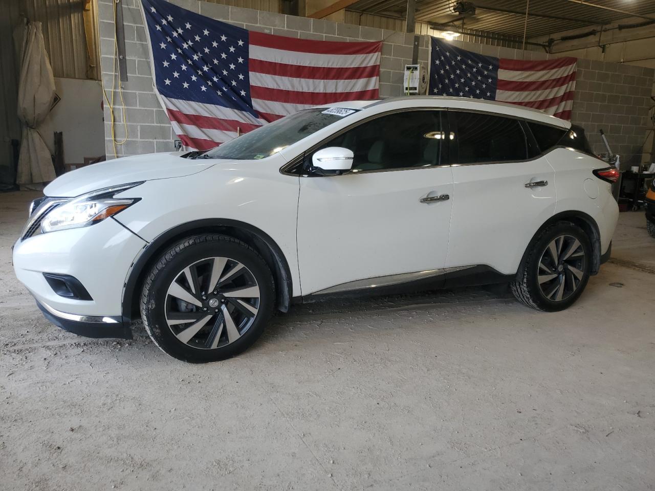 2015 Nissan Murano - Image 1