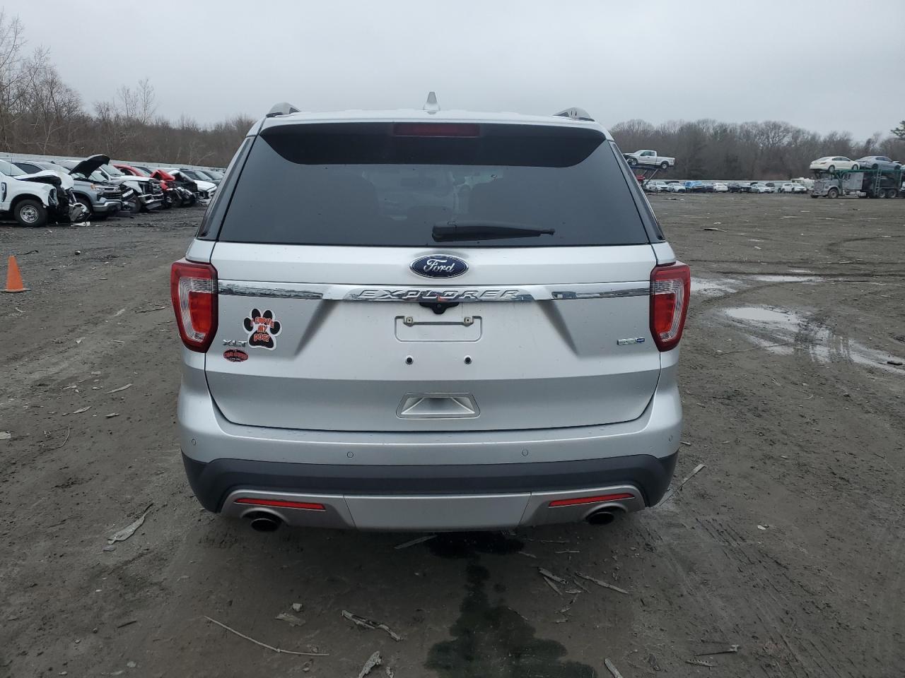 2016 Ford Explorer - Image 6