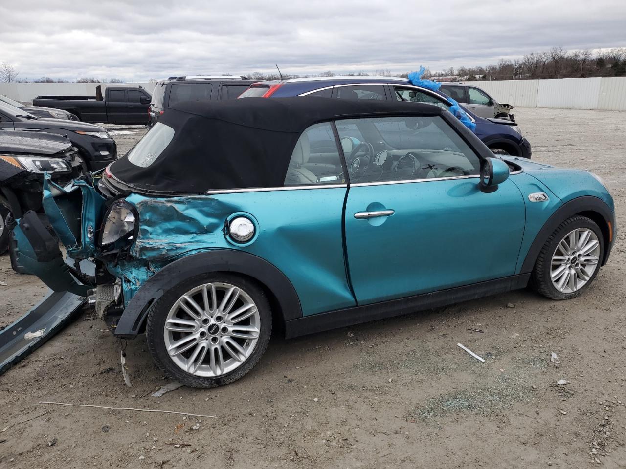 2017 MINI Cooper - Image 3