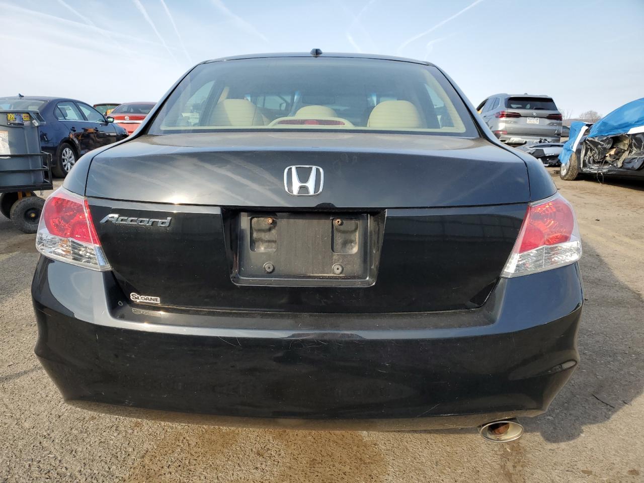 2010 Honda Accord - Image 6